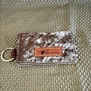 Stylish Brown and White Key & Card Holder